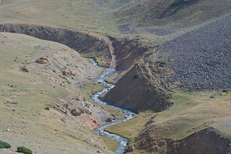 Чаткальский район, дорога на перевал Кара-Буура
