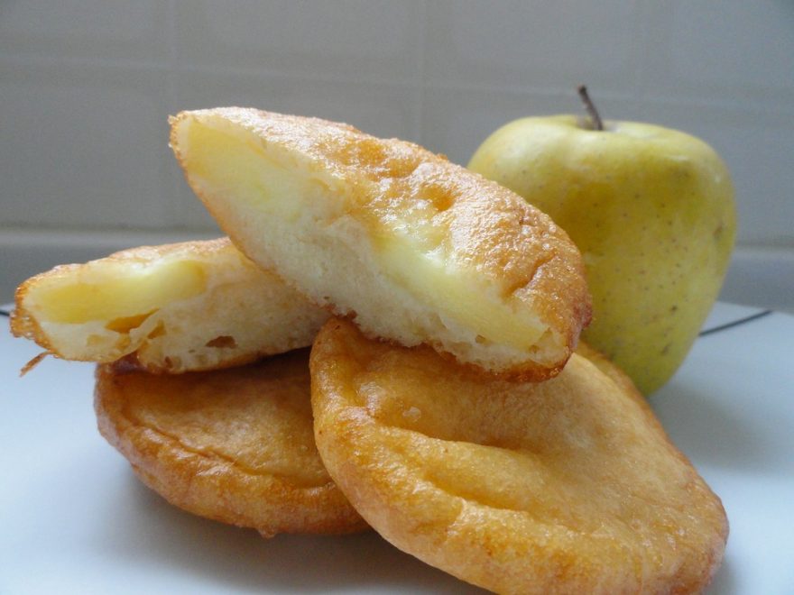dessert-1796655_960_720-880x660