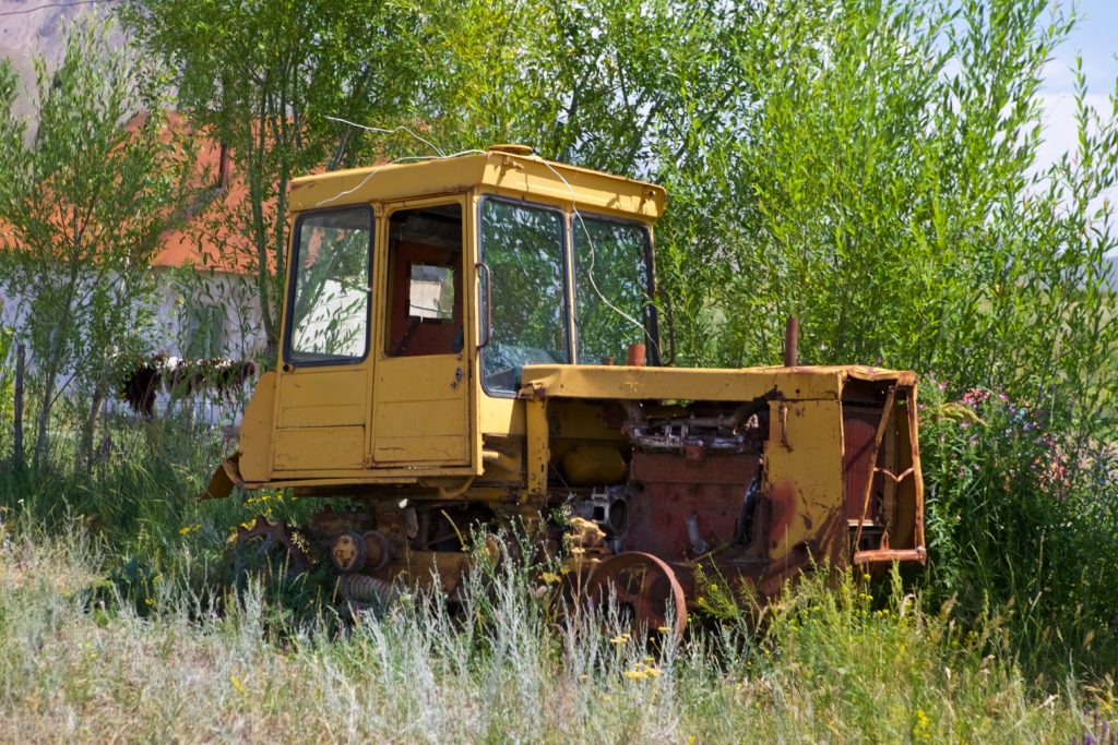 selskoe-hozyaystvo-tehnika-nehvatka-razval