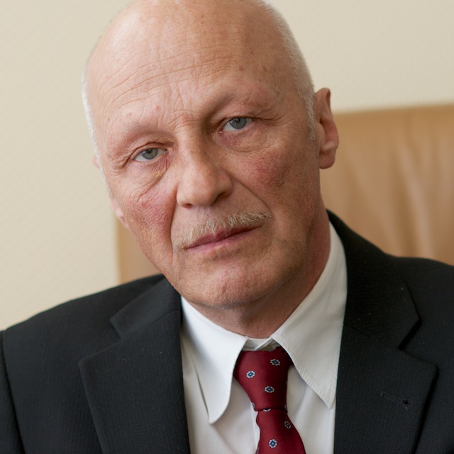 vladimir-kiriusha-portrait-4-copy